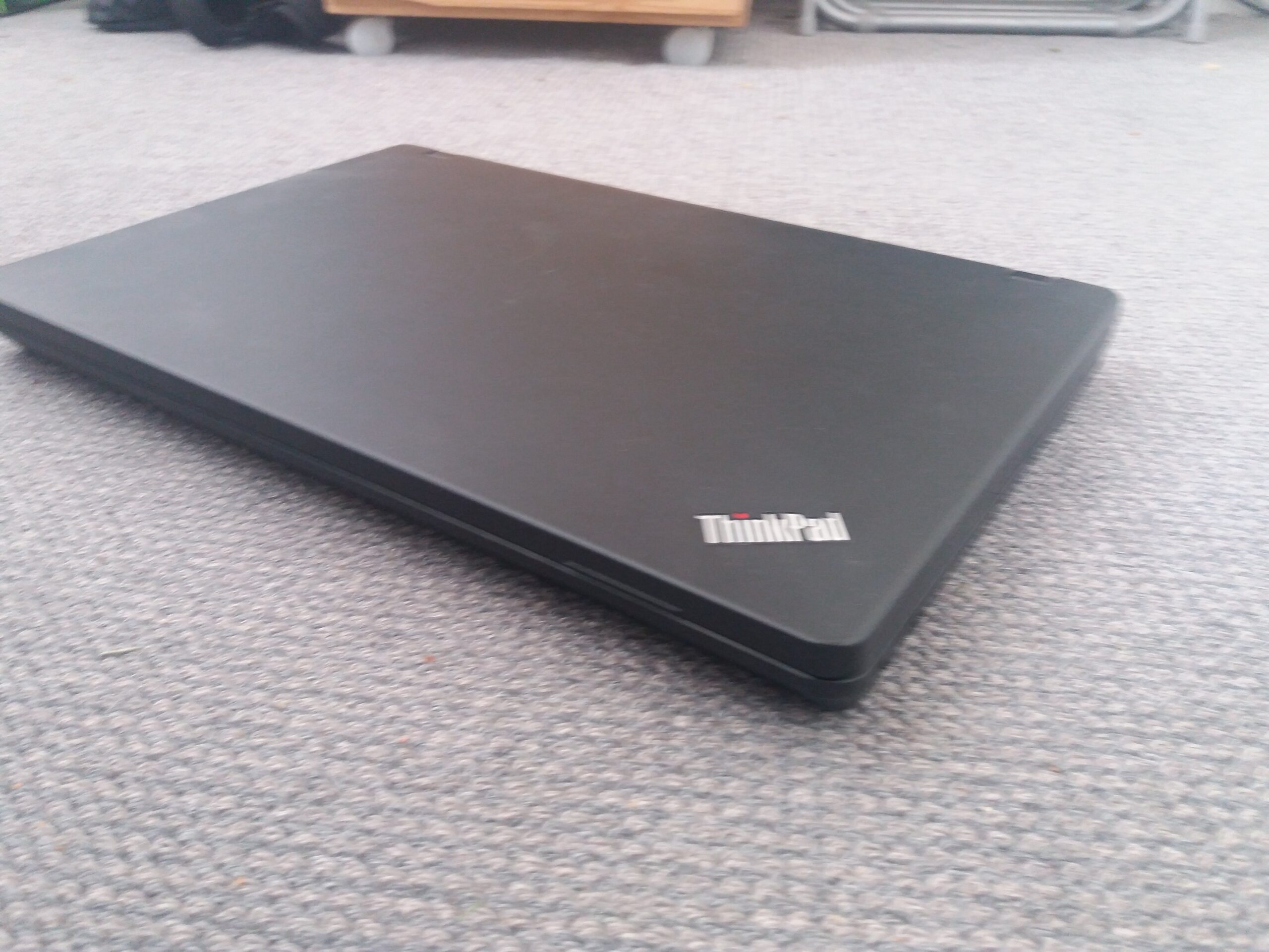 Lenovo Thinkpad-Edge; i3, 4GB, 500GB HDD, 15", Debian Linux - Afbeelding 3